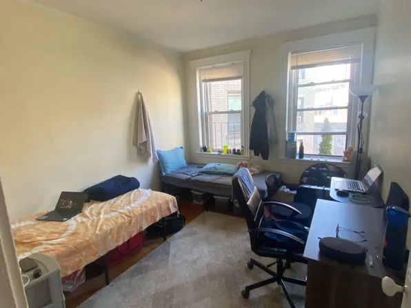 360 Riverway APT 14, Boston, MA 02115