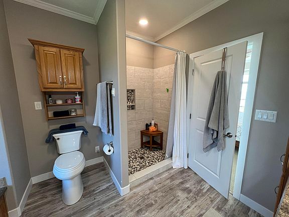 24th image of this home