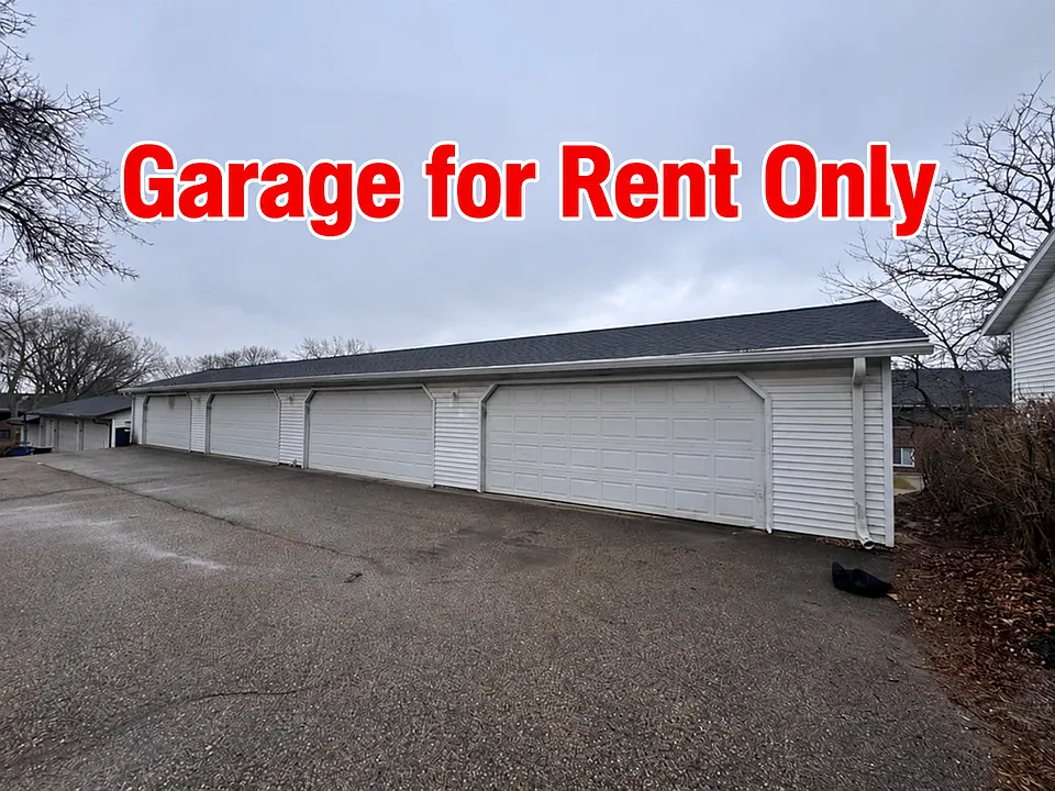 2361 Chalet Gardens Rd #2