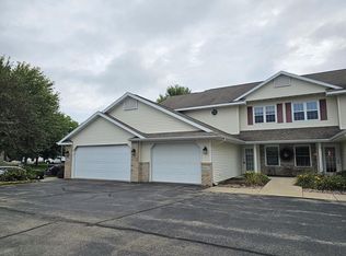 818 Herndon Dr APT 2, Madison, WI 53718