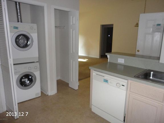 5th image of 6087 Maggies Cir Unit 102
