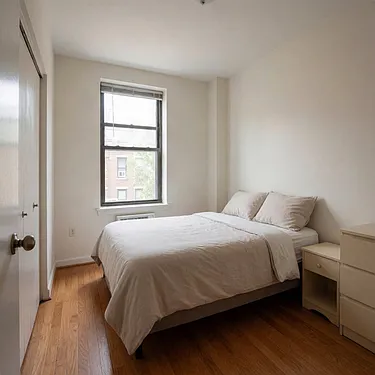 2 bed, 1.0 bath, 150 sqft, $1,000 — Photo 2