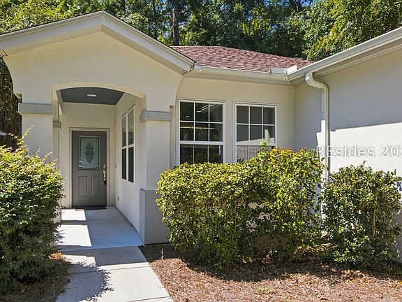 4th image of 62 Andover Place