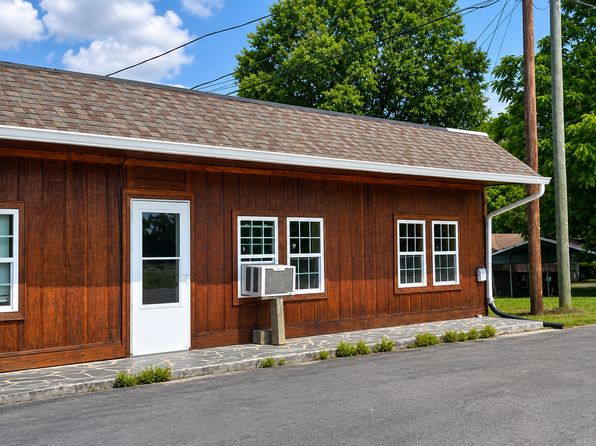 1656 Old Highway 27 APT B-1