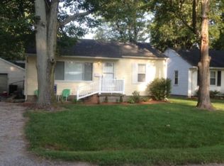 1511 S Park St, Robinson, IL 62454