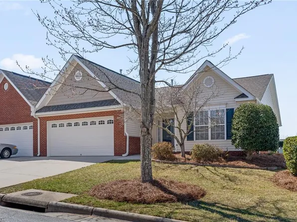 5011 Harness Ln, Colfax, NC 27235