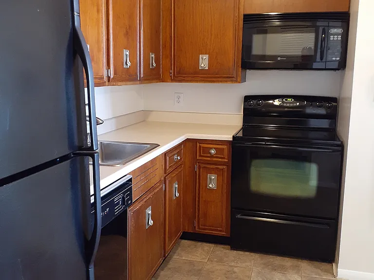 3800 Fairfax Dr #1702 — Photo 4
