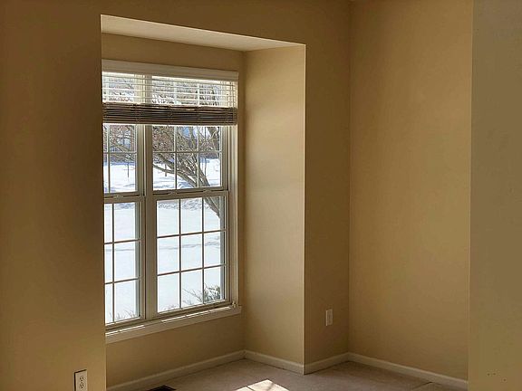 4th image of 216 Wilmington Dr