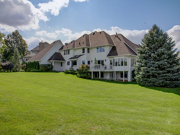 4th image of 9490 Wedgewood Dr