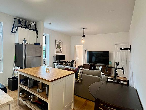 2nd image of 720 Degraw St APT 1D