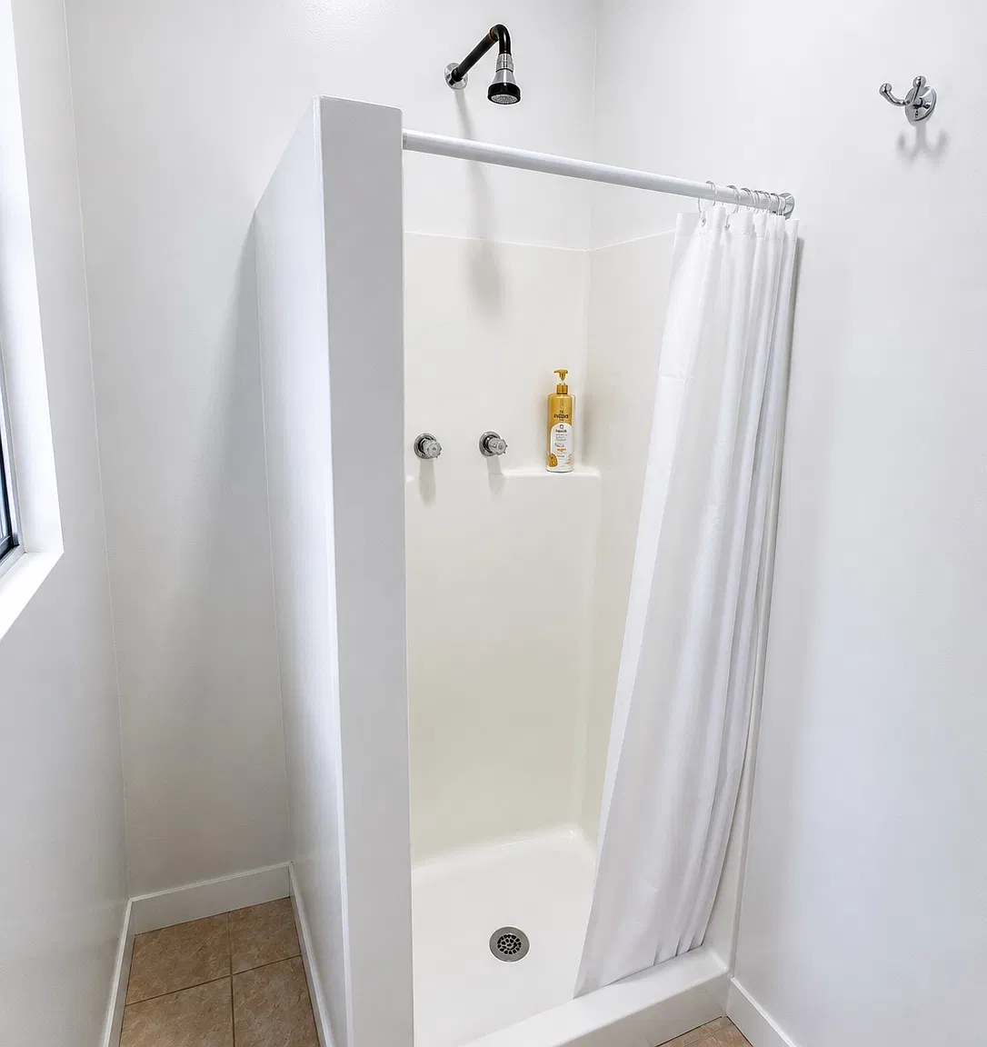 Studio, $1,450 — Photo 1