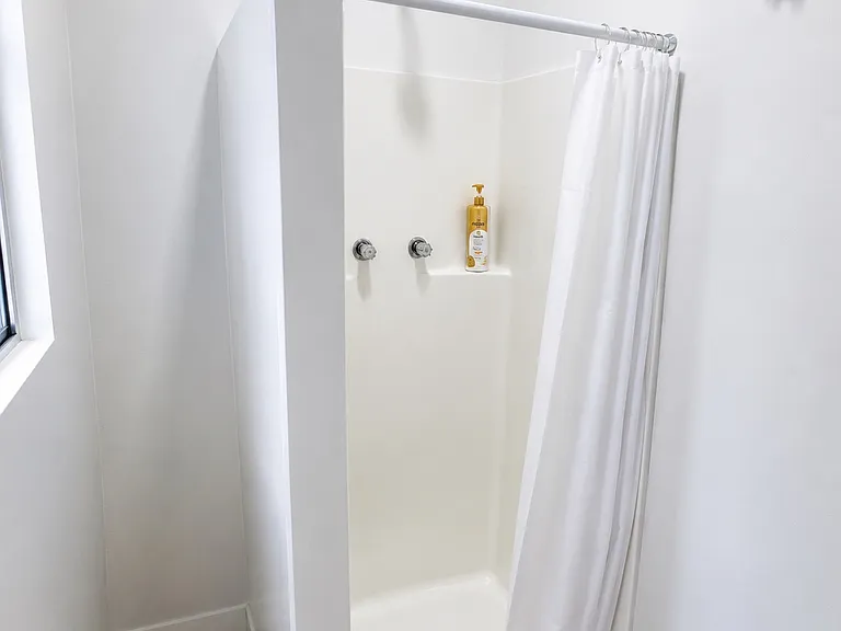 1420 S Flower St #5 — Photo 1