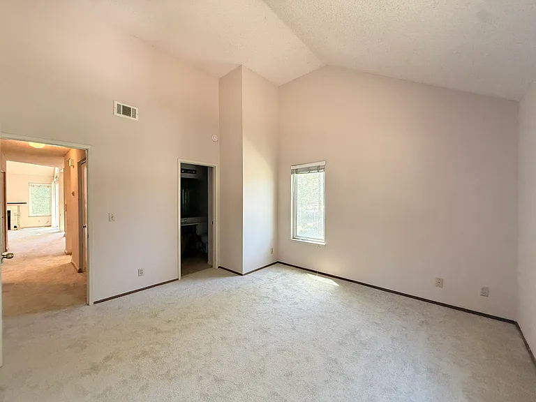 5398 Borneo Cir — Photo 13