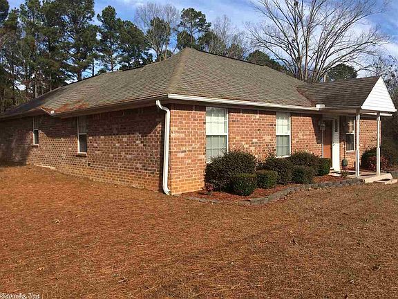 3rd image of 7201 Nell Dr