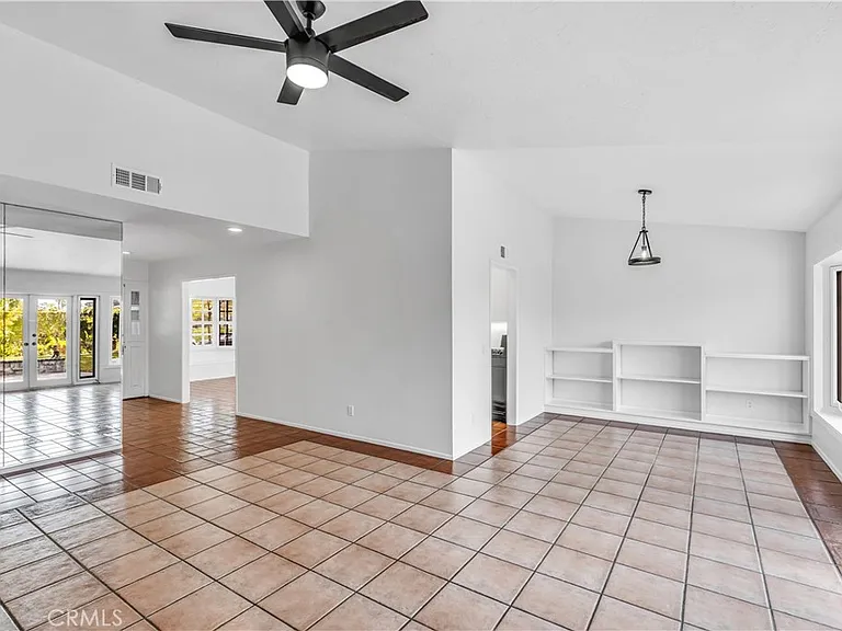 33051 Christina Dr — Photo 13