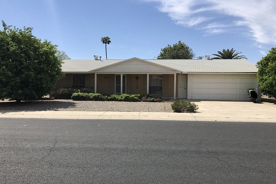 1st image of 10928 W Saratoga Cir