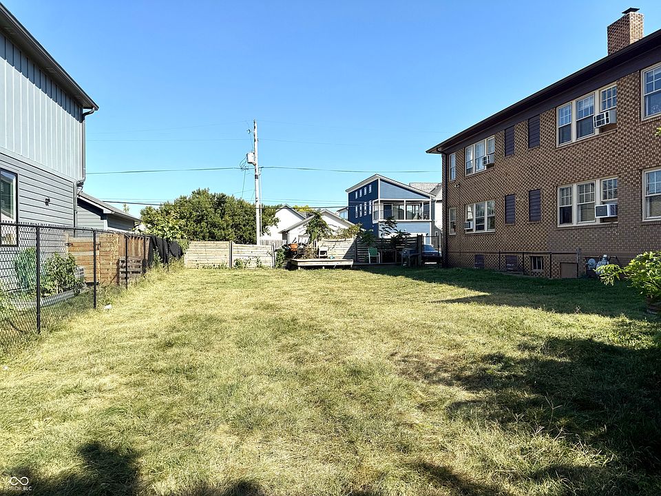 2nd image of 1715 N College Ave