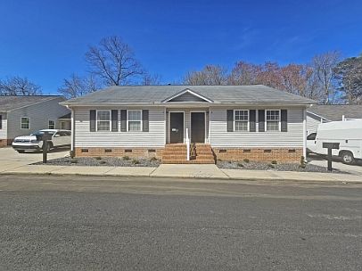1st image of 11 Paris Creek Ct