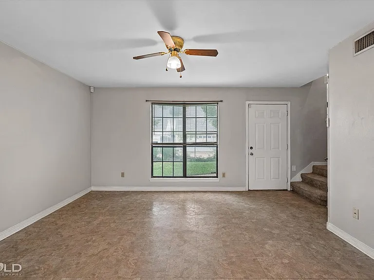 236 Settlers Park Dr — Photo 16