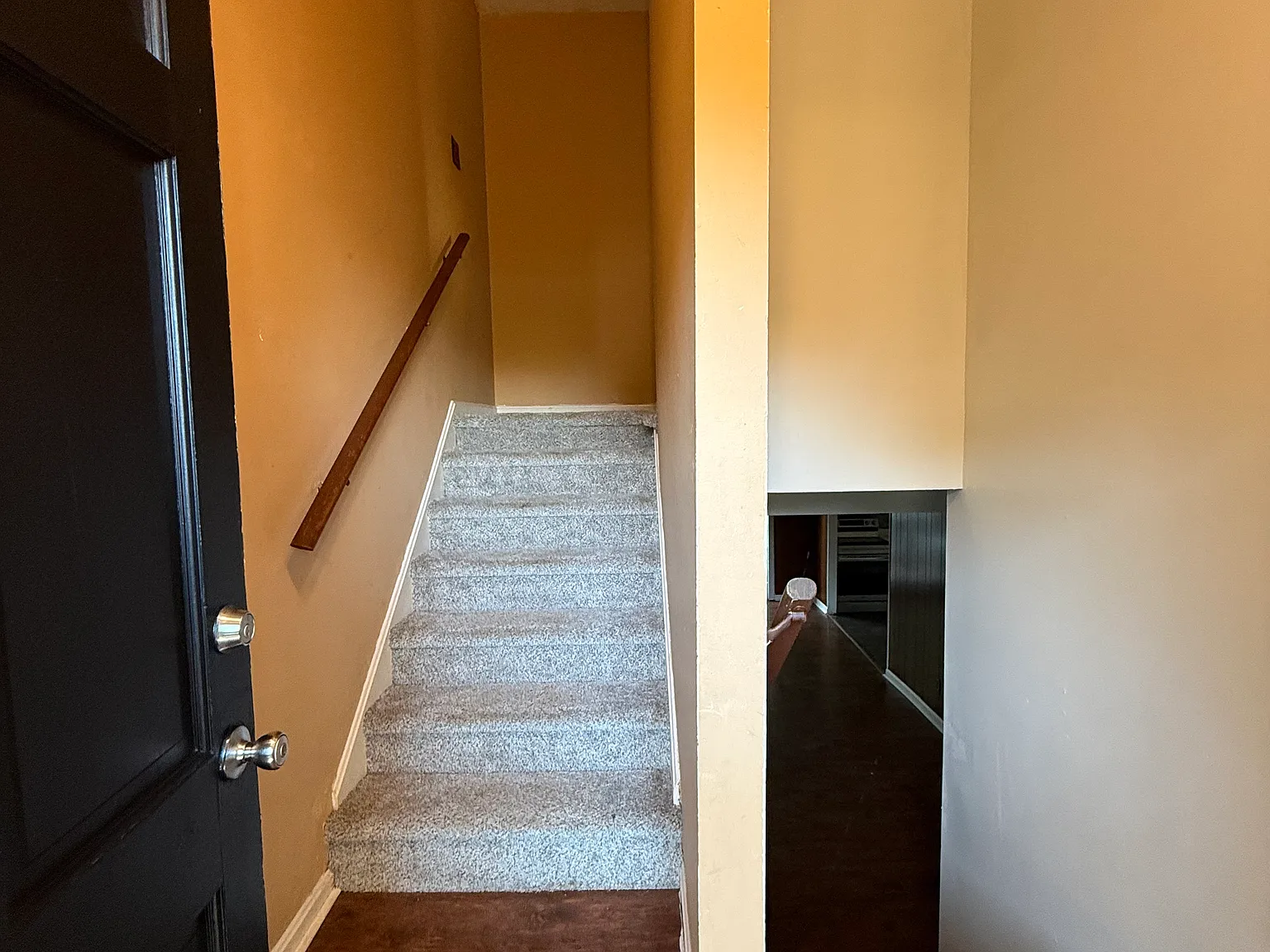 3 bed, 1.5 bath, 1584 sqft, $1,800 — Photo 4