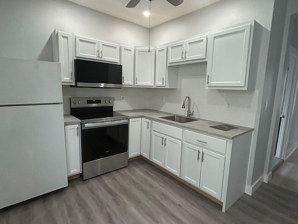 1st image of 90 Quequechan St #2