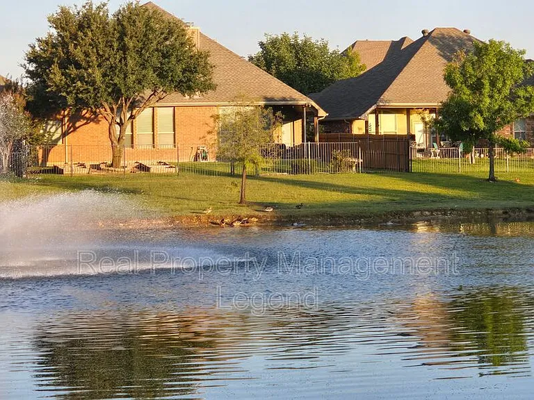 5100 Brookside Dr — Photo 29