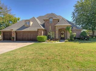 12307 S 16th St, Jenks, OK 74037