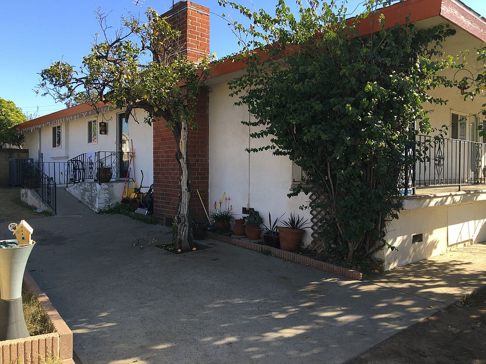 2nd image of 2417 W Lincoln Ave