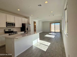 6037 E Campolina Trl, Tucson, AZ 85756