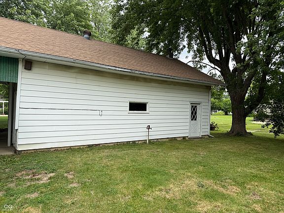 5th image of 309 Debbie Ln
