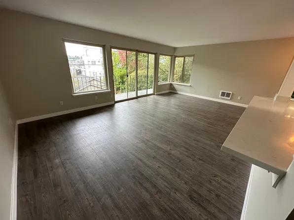 2003 Franklin Ave E #203, Seattle, WA 98102
