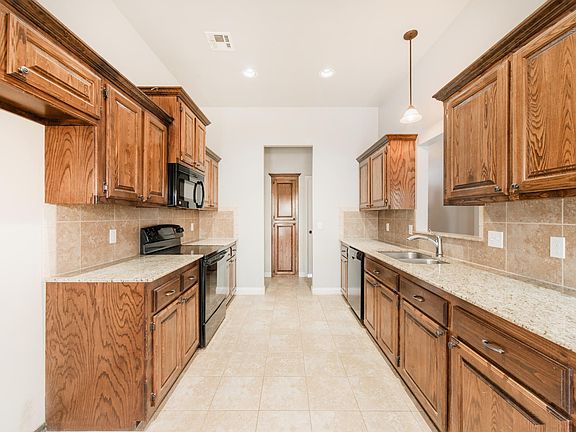5th image of 4817 Tilted Mesa Ct