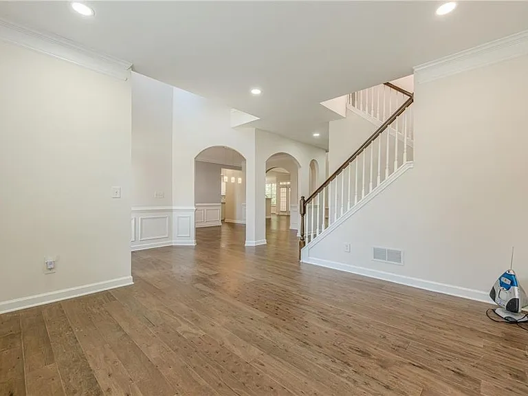 4720 Shiloh Springs Rd — Photo 31