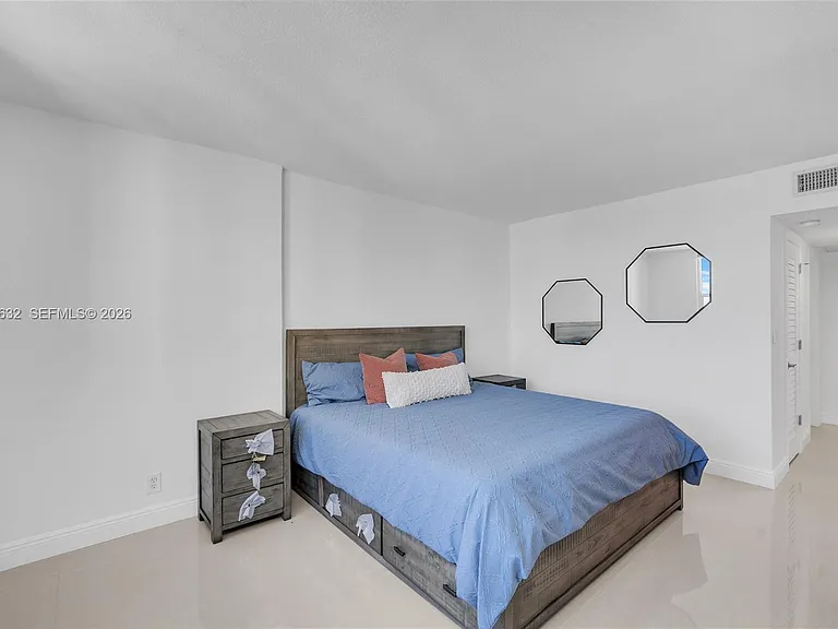2501 S Ocean Dr #1521 — Photo 30