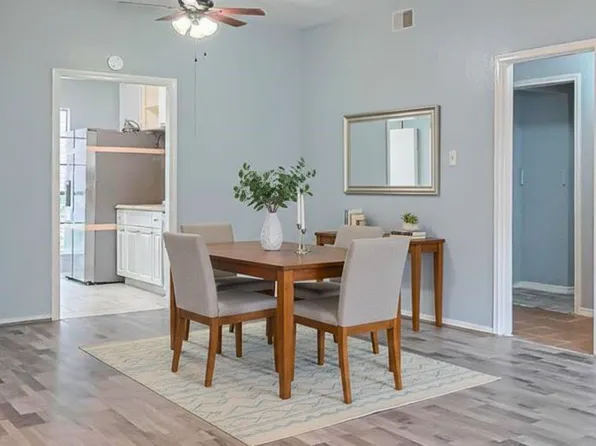 9707 Richmond Ave APT 103, Houston, TX 77042