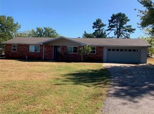 37307 Hardesty Rd, Shawnee, OK 74801