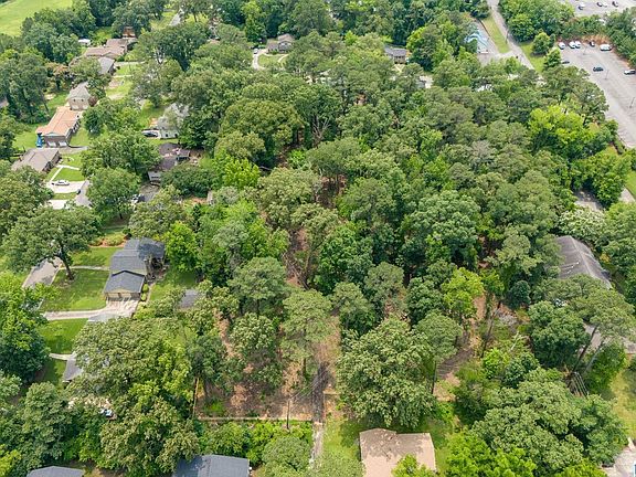 2nd image of 3429 Sierra Dr #0