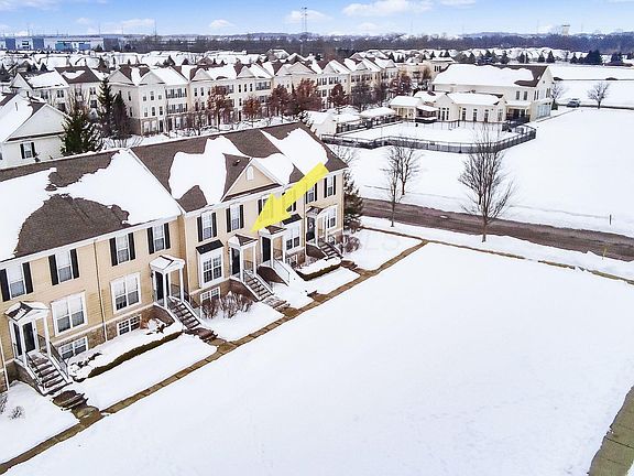 2nd image of 5545 Rainbow Falls St #7