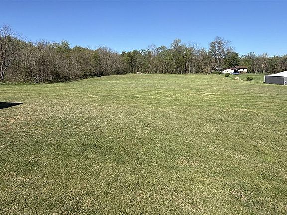 4th image of 300 Blair Rd