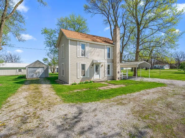 302 E Chicago St, Mount Ayr, IN 47964