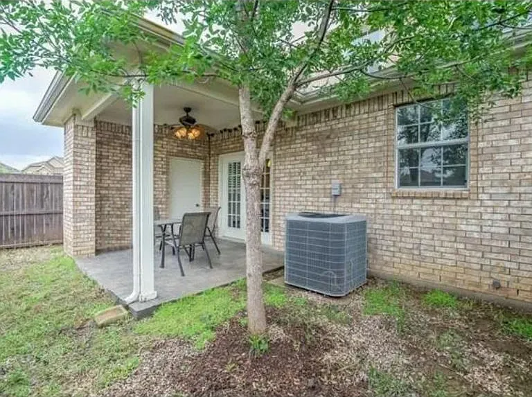 5899 Clearwater Ct — Photo 20
