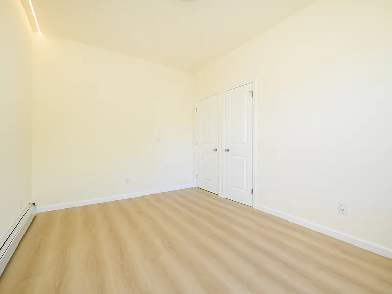 50-12 39th Ave #2 — Photo 9