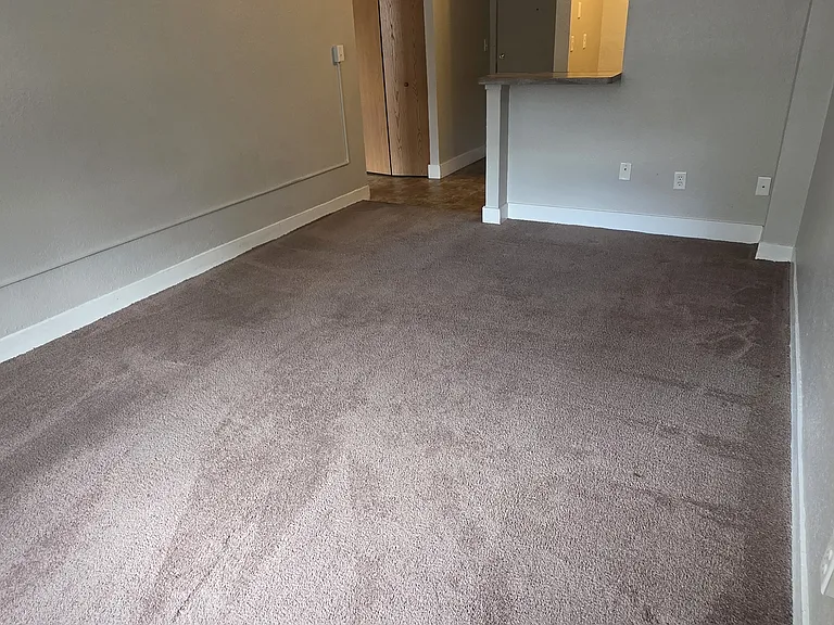 7th Place Apartments — Photo 52