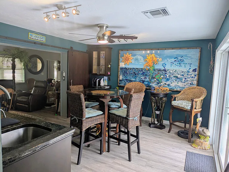 142 Sawyer Dr — Photo 13