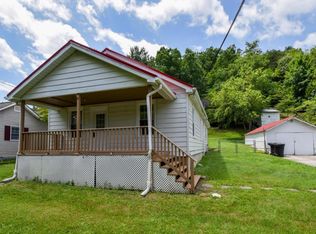 3629 Sandlewood Rd, Roanoke, VA 24018