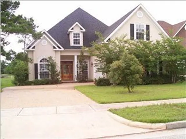 4175 Heron Lakes Dr, Mobile, AL 36693