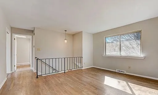 4 bed, 1809 sqft, $2,200 — Photo 4