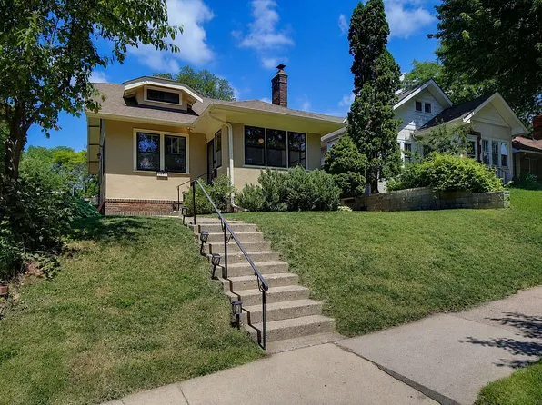 2011 James Ave, Saint Paul, MN 55105