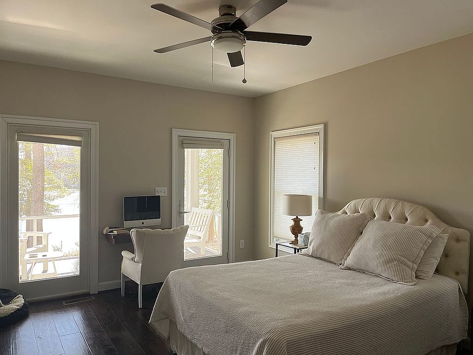1st image of 826 Harmony Hills Cir