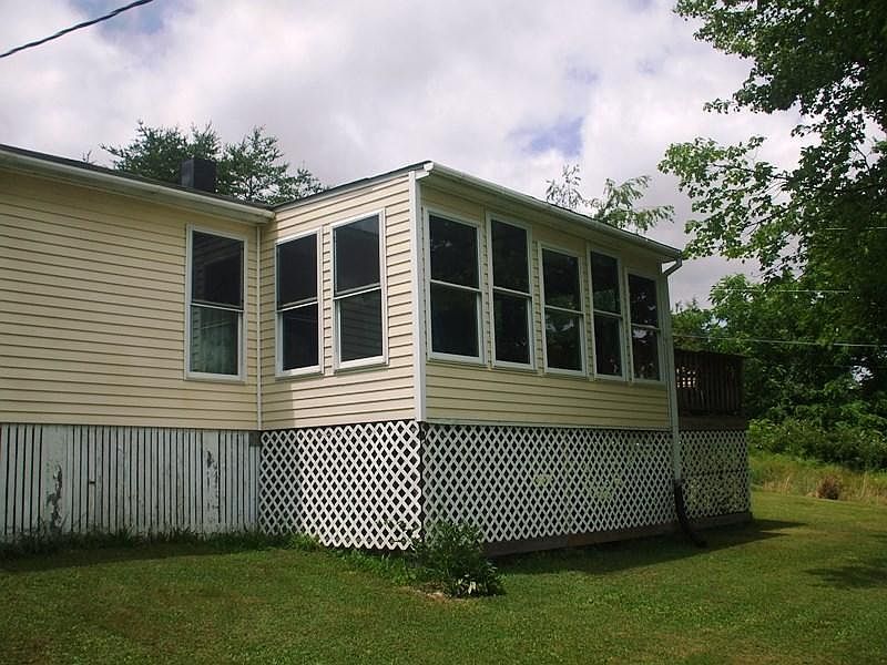 2nd image of 4 Rockbridge Way